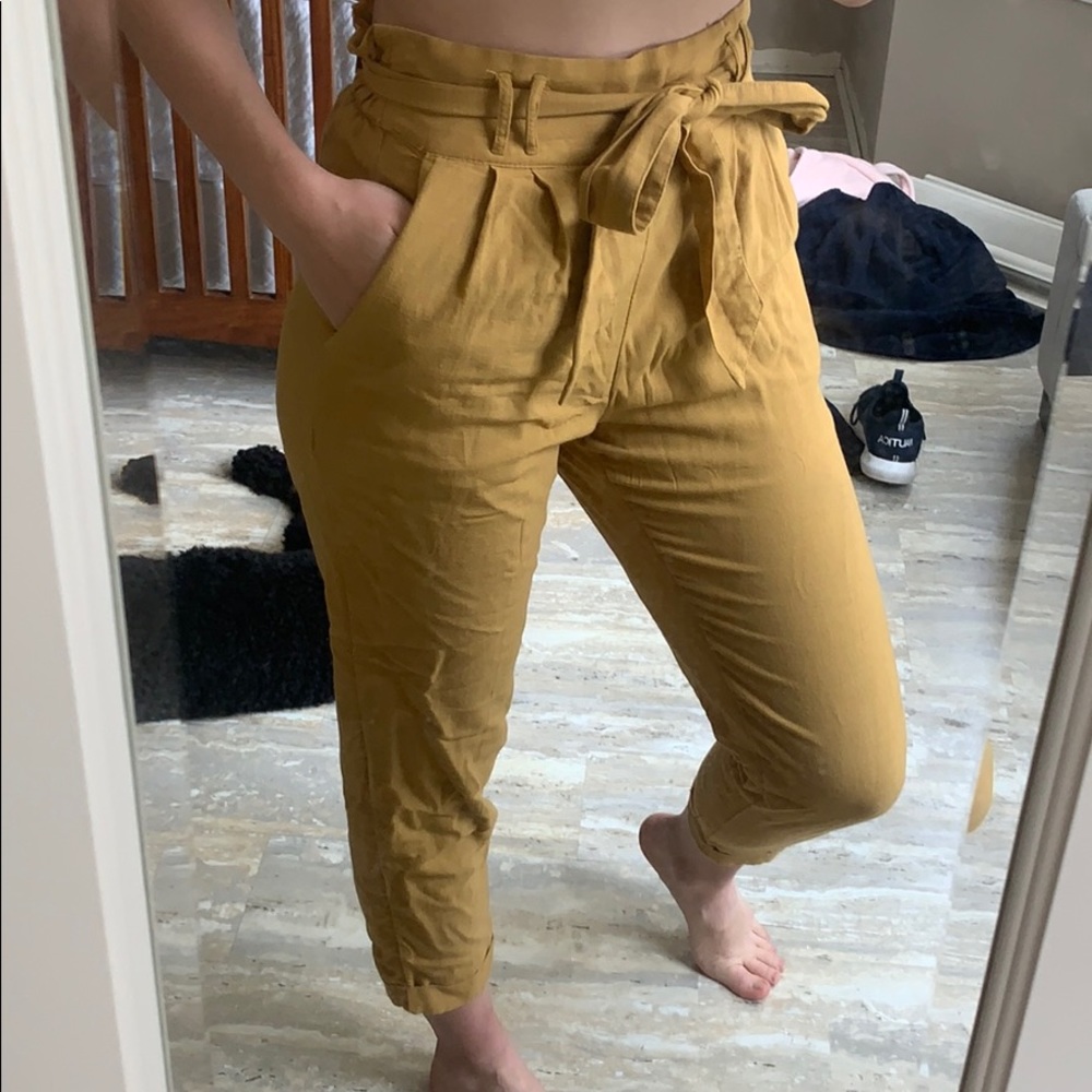 AE paperbag pants